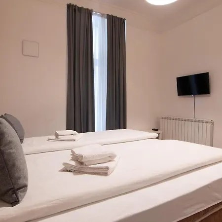 Sweet House Republic *